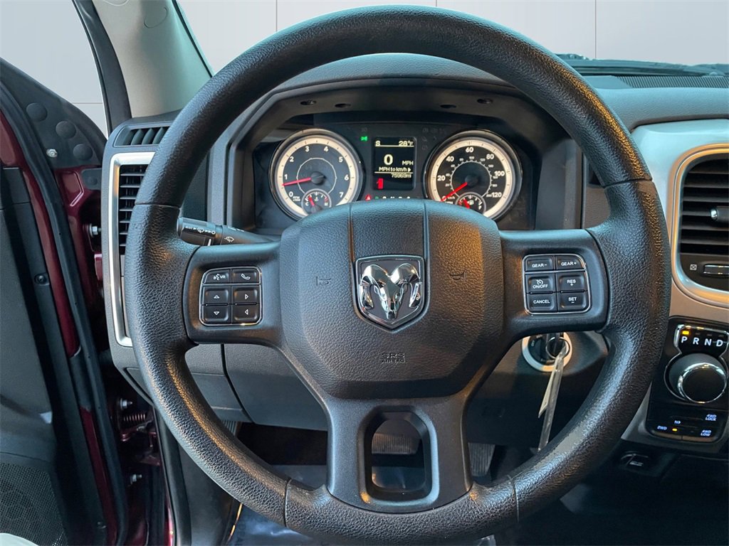 Used 2017 RAM 1500 Classic SLT image 12