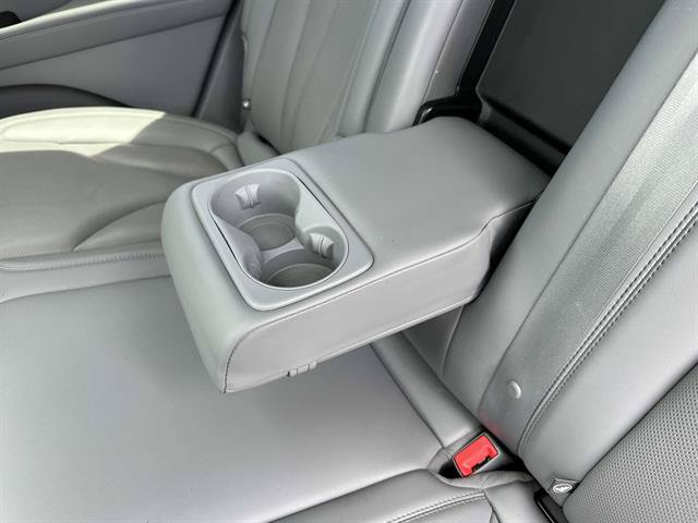 Used 2022 Lincoln Nautilus Reserve AWD/4WD image 32