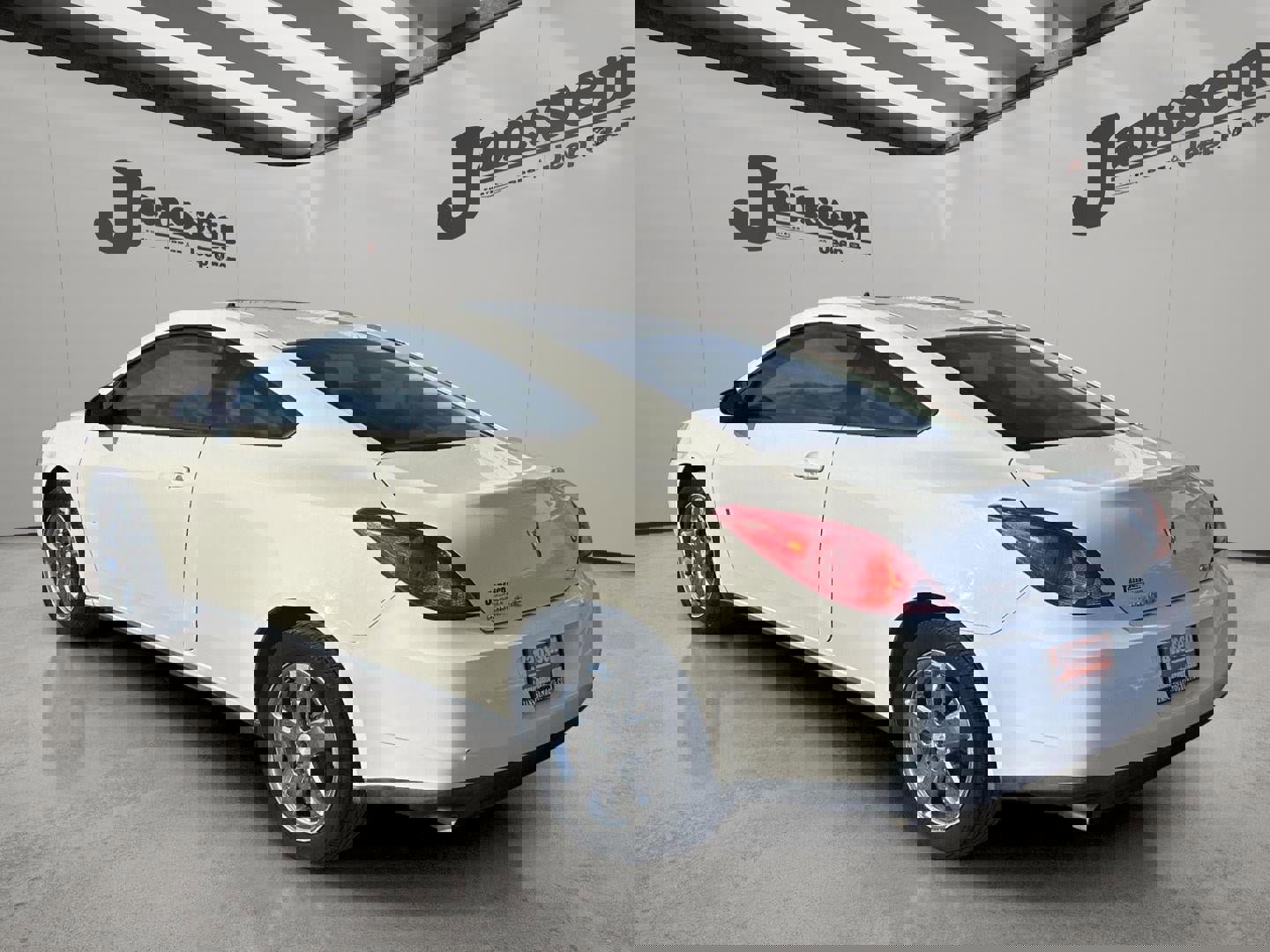 Used 2008 Pontiac G6 GT w/ Premium Package image 2