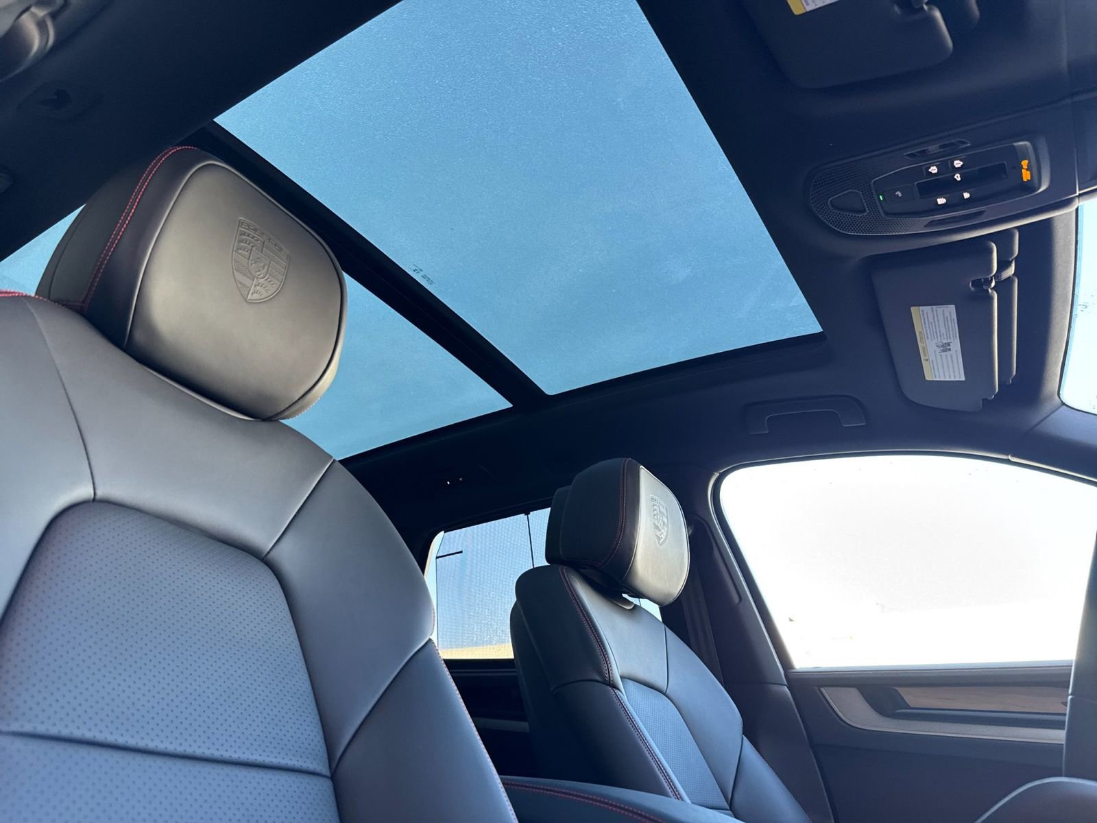 New 2026 Porsche Cayenne S image 19