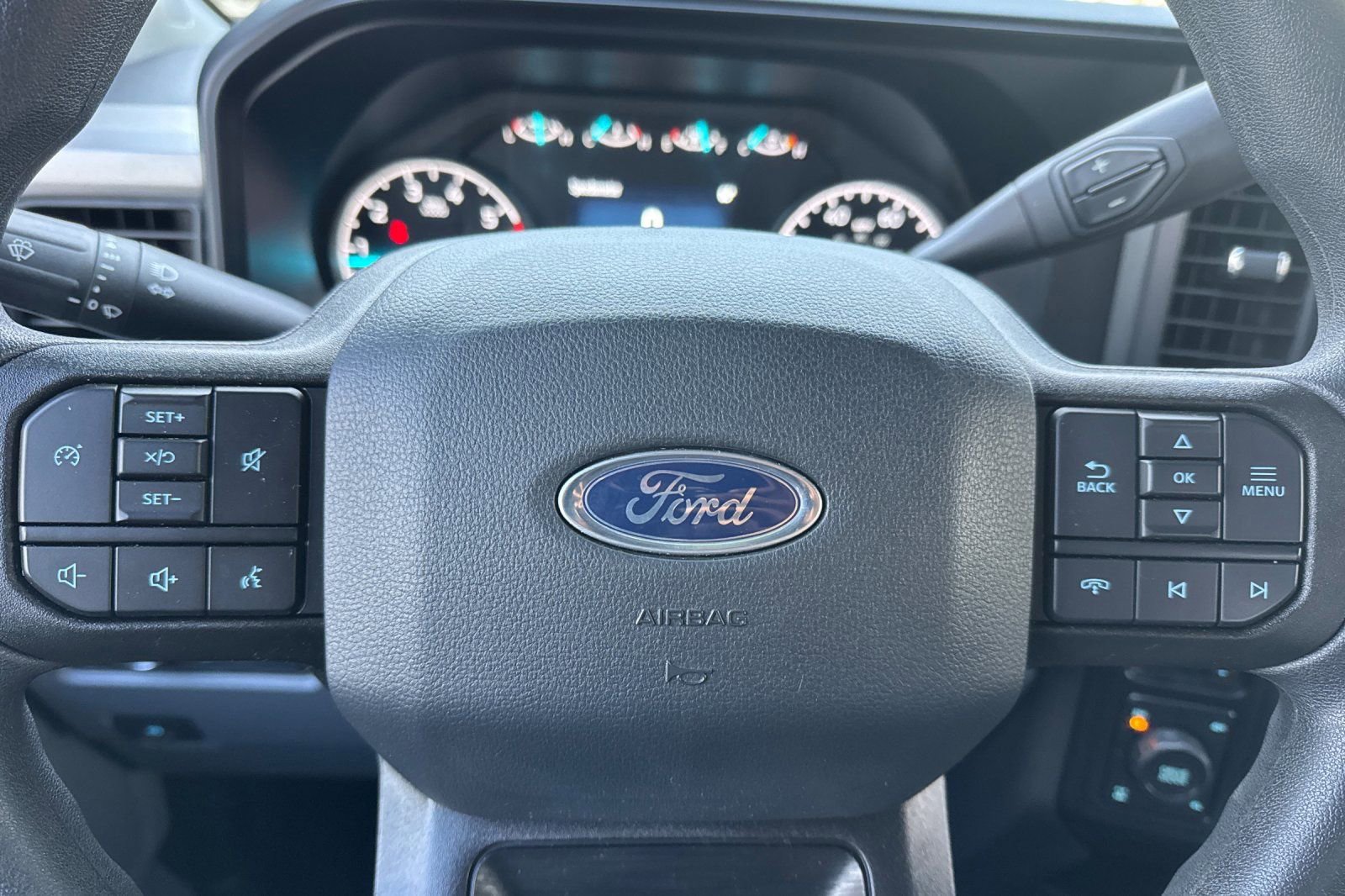 Used 2023 Ford F250 XL w/ FX4 Off-Road Package AWD/4WD image 21