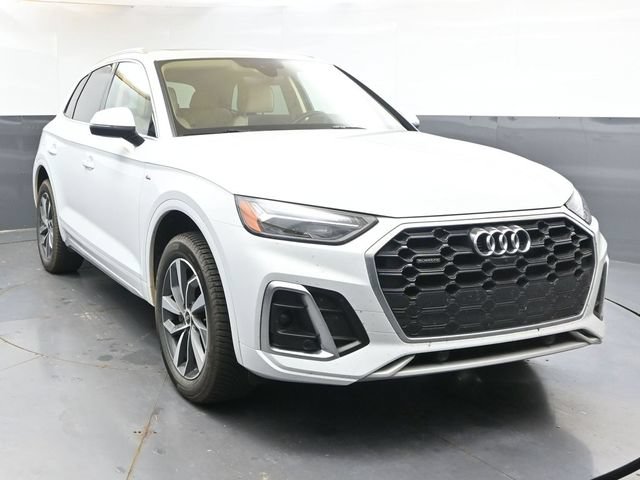 Used 2023 Audi Q5 2.0T Premium Plus w/ Premium Plus Package AWD/4WD image 8