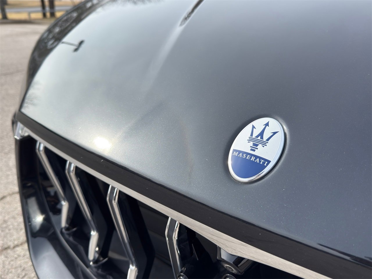 Certified 2023 Maserati Levante GT image 3