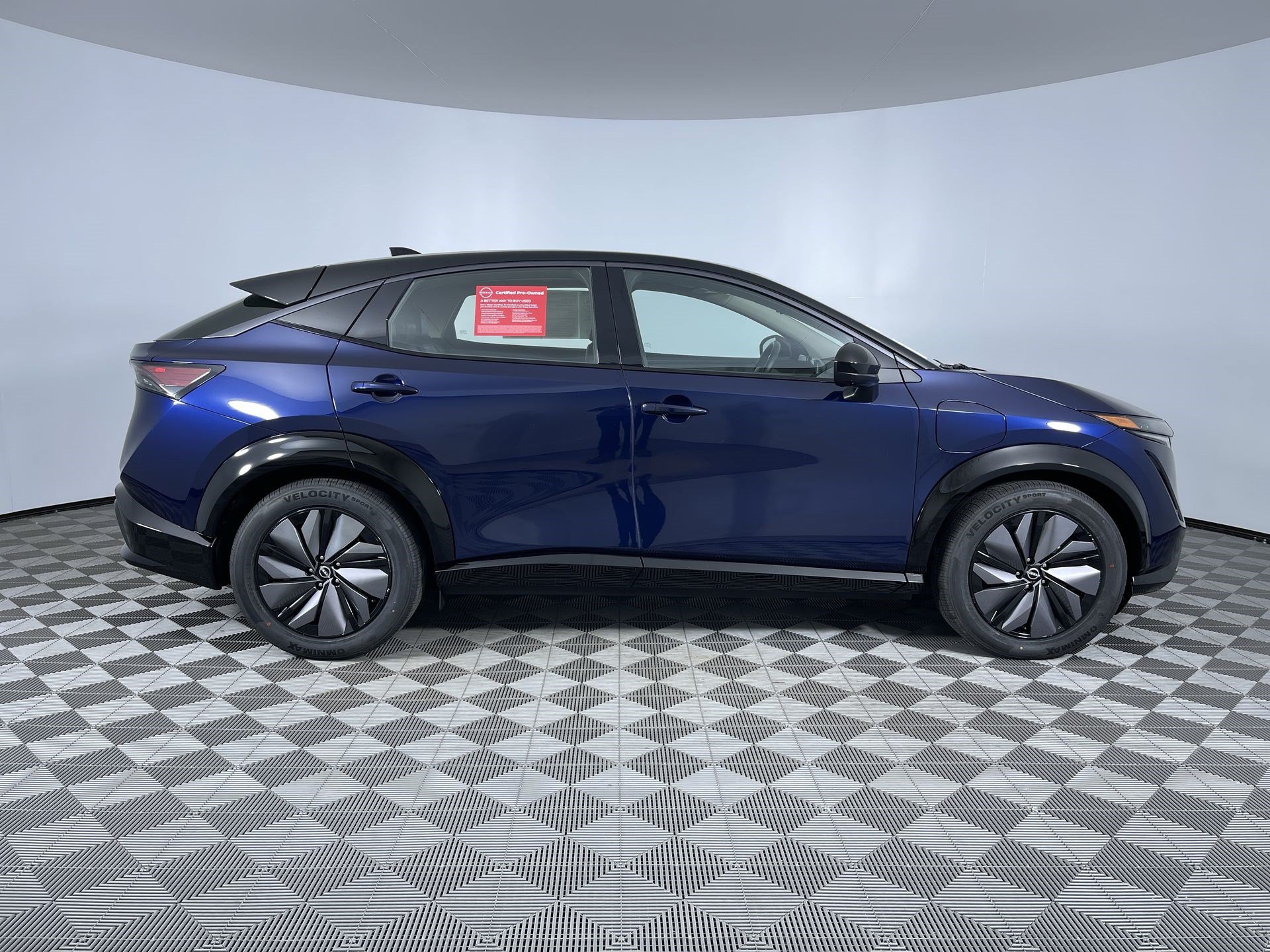 Certified 2024 Nissan Ariya AWD image 10