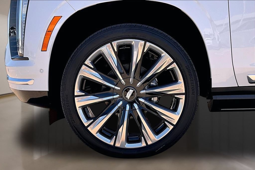 New 2026 Cadillac Escalade ESV Luxury w/ Touring Package AWD/4WD image 12