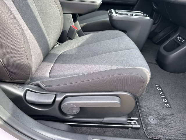 New 2027 Hyundai Ioniq 5 SE RWD image 14