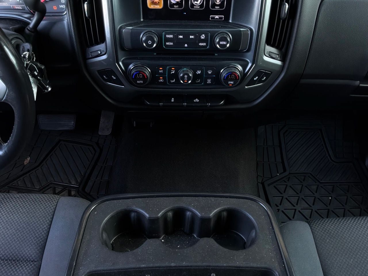 Used 2018 Chevrolet Silverado 1500 LT w/ All Star Edition AWD/4WD image 16