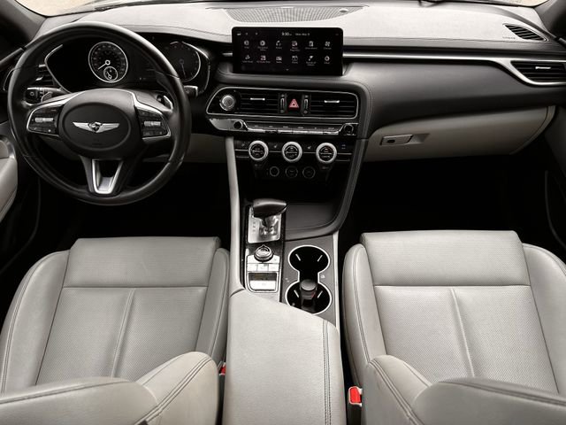 Used 2022 Genesis G70 2.0T image 11