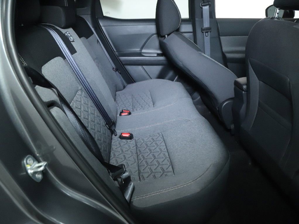 Certified 2026 Nissan Kicks SV w/ SV Premium Package image 36