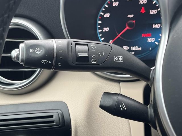 Used 2022 Mercedes-Benz GLC 300 image 30