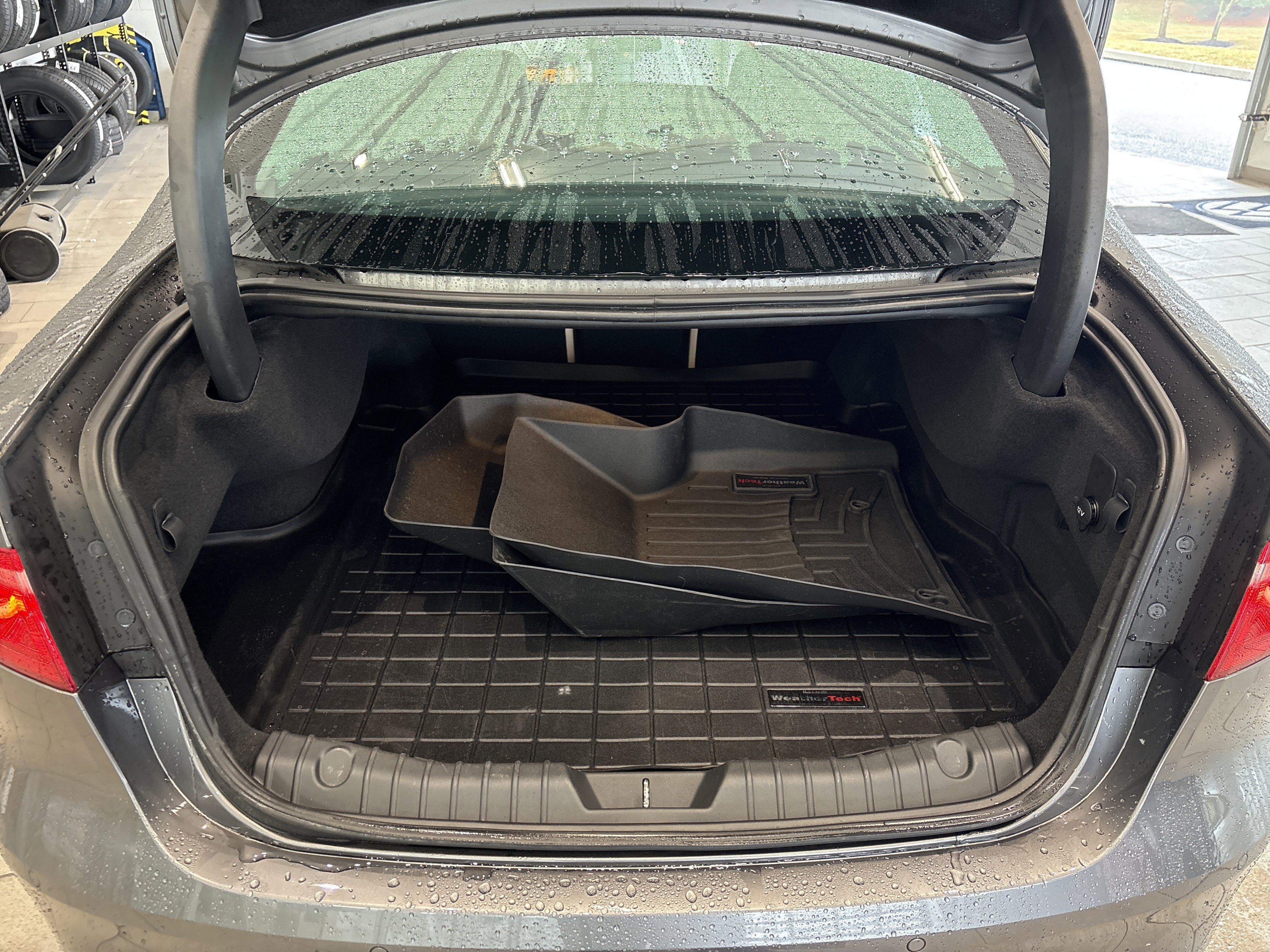 Used 2017 Jaguar XF Prestige image 15