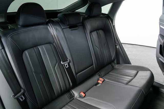 Used 2021 Audi e-tron Premium Plus w/ Premium Plus Package image 21