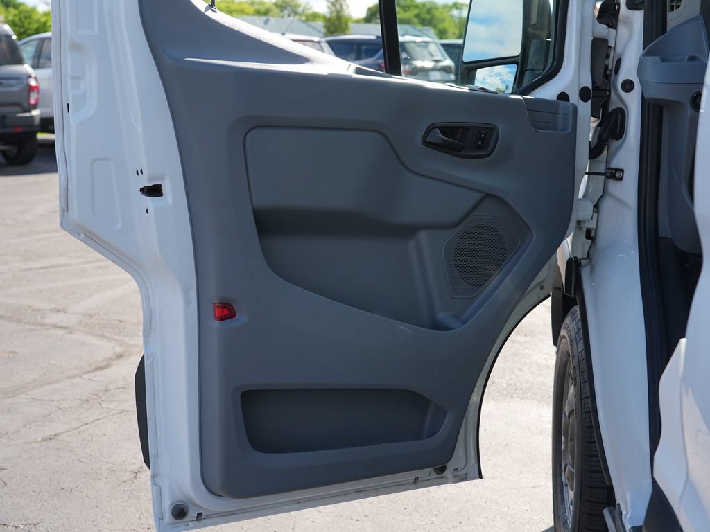 Used 2016 Ford Transit 150 130 Low Roof RWD image 14