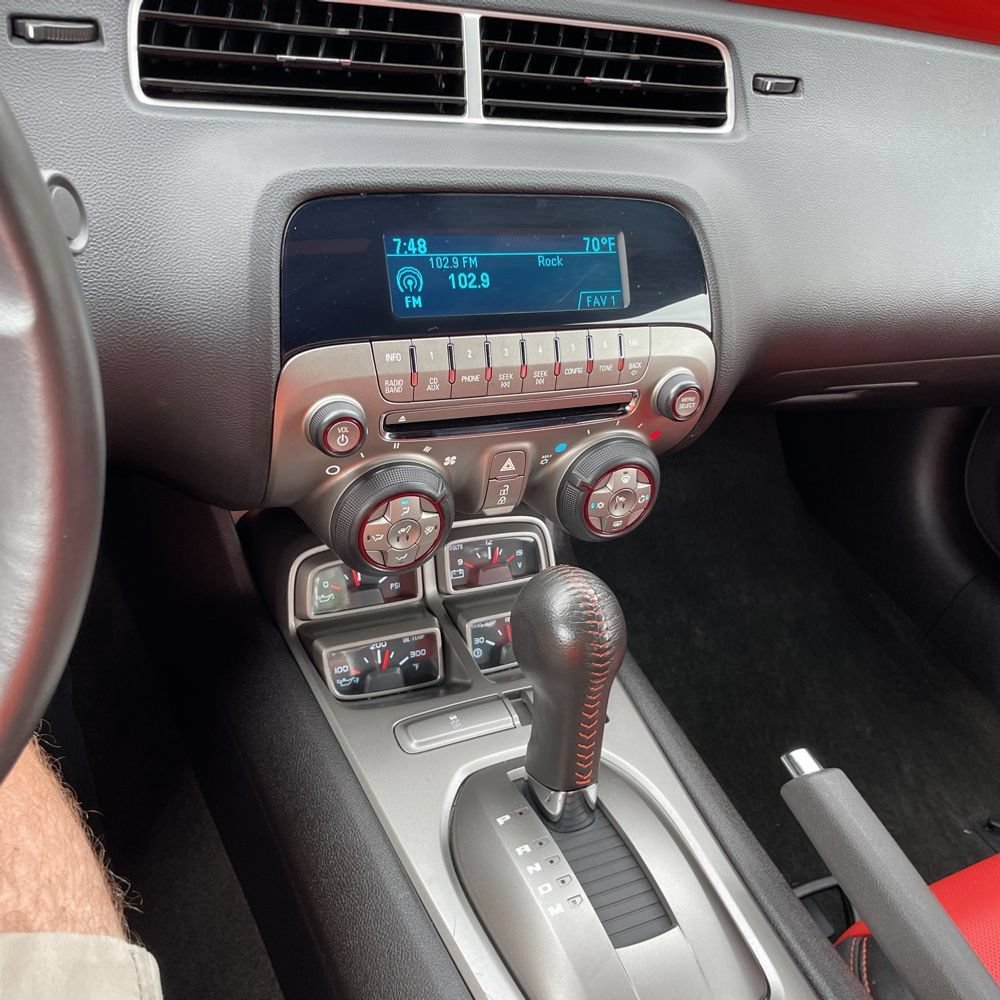 Used 2010 Chevrolet Camaro SS w/ RS Package RWD image 10