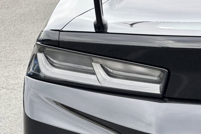 Used 2018 Chevrolet Camaro ZL1 image 42