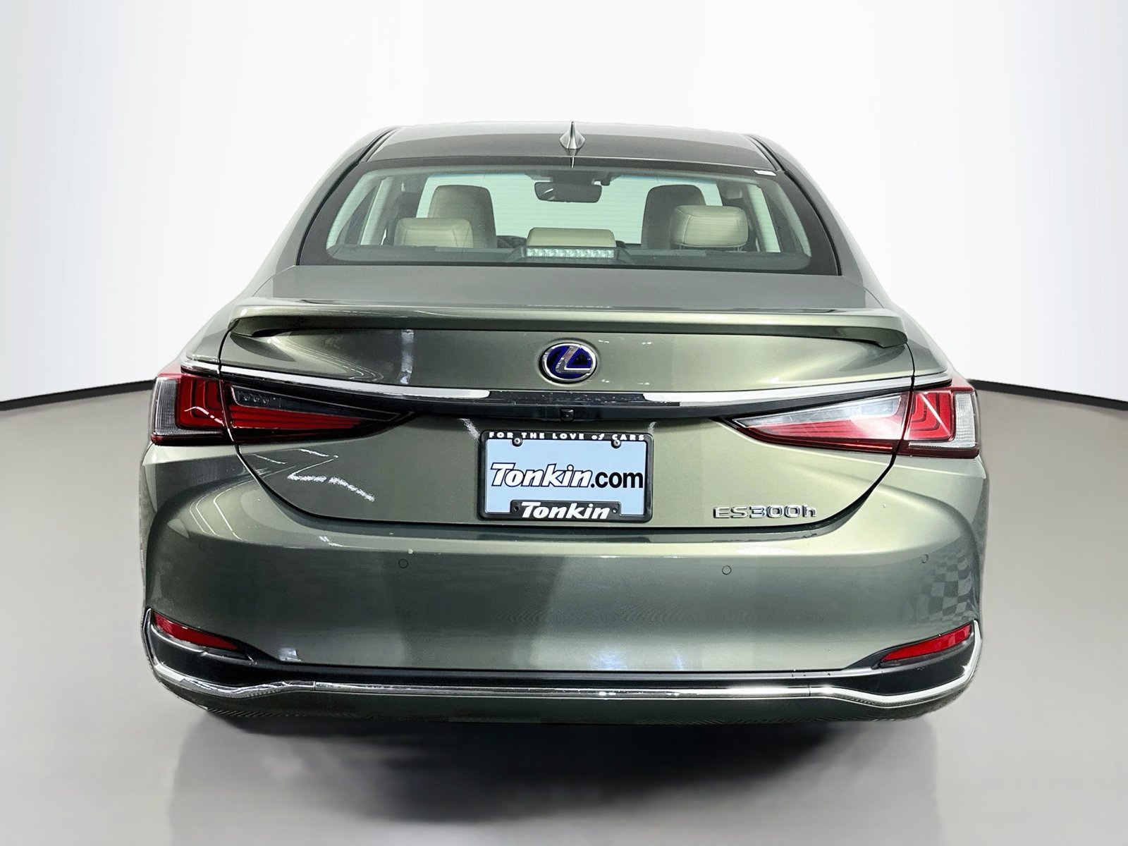 Used 2020 Lexus ES 300h w/ Premium Package FWD image 6