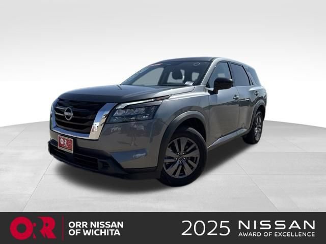 Used 2025 Nissan Pathfinder S