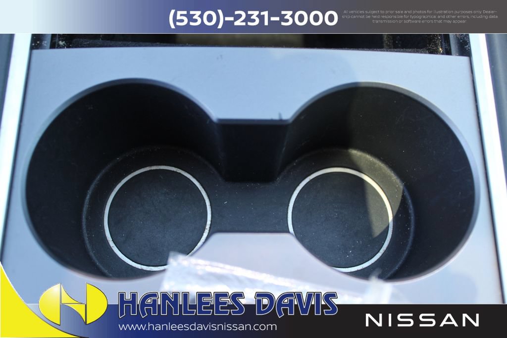 Used 2021 Tesla Model Y Long Range AWD/4WD image 20