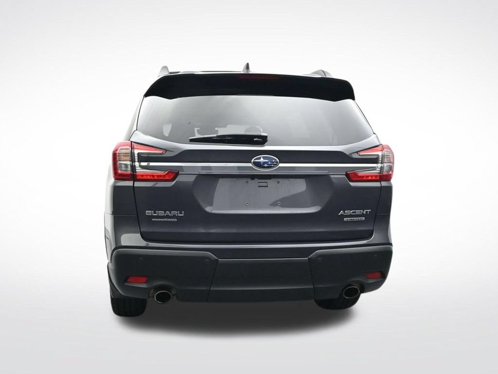 Used 2024 Subaru Ascent Limited w/ Technology Package AWD/4WD image 7