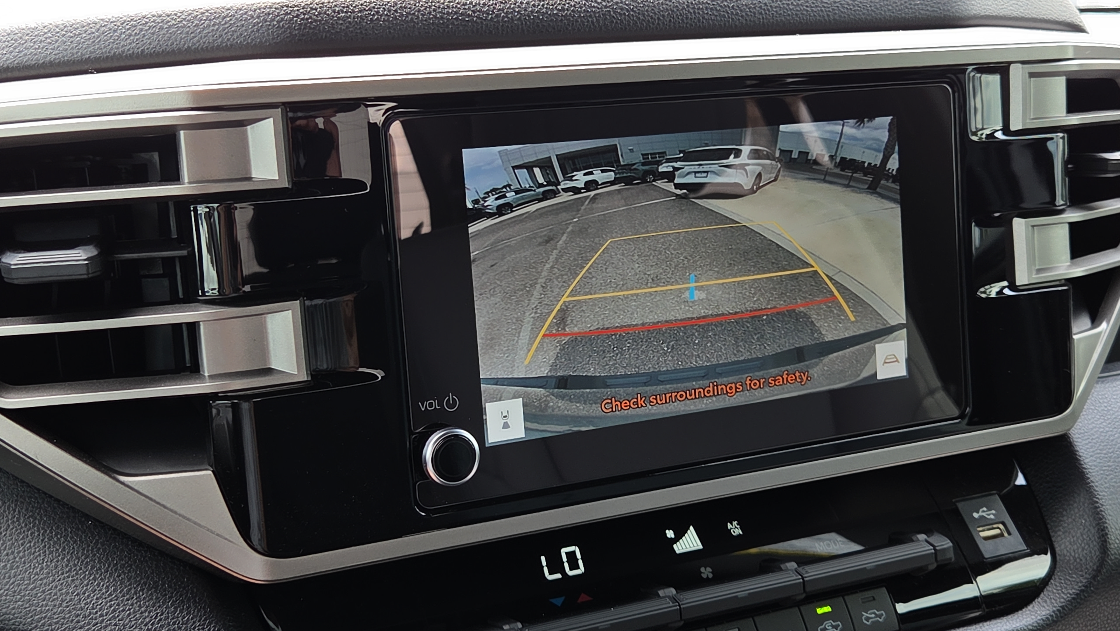Certified 2025 Toyota Tundra SR5 AWD/4WD image 21
