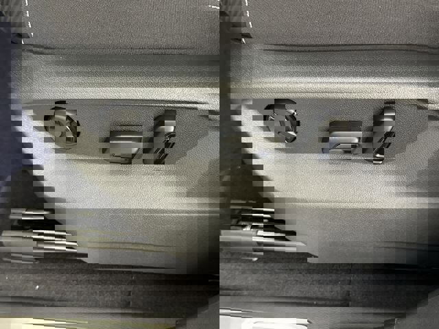 New 2026 Volkswagen Atlas Cross Sport SE image 16