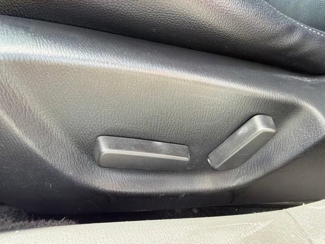 Used 2017 MAZDA MAZDA3 Grand Touring FWD image 21