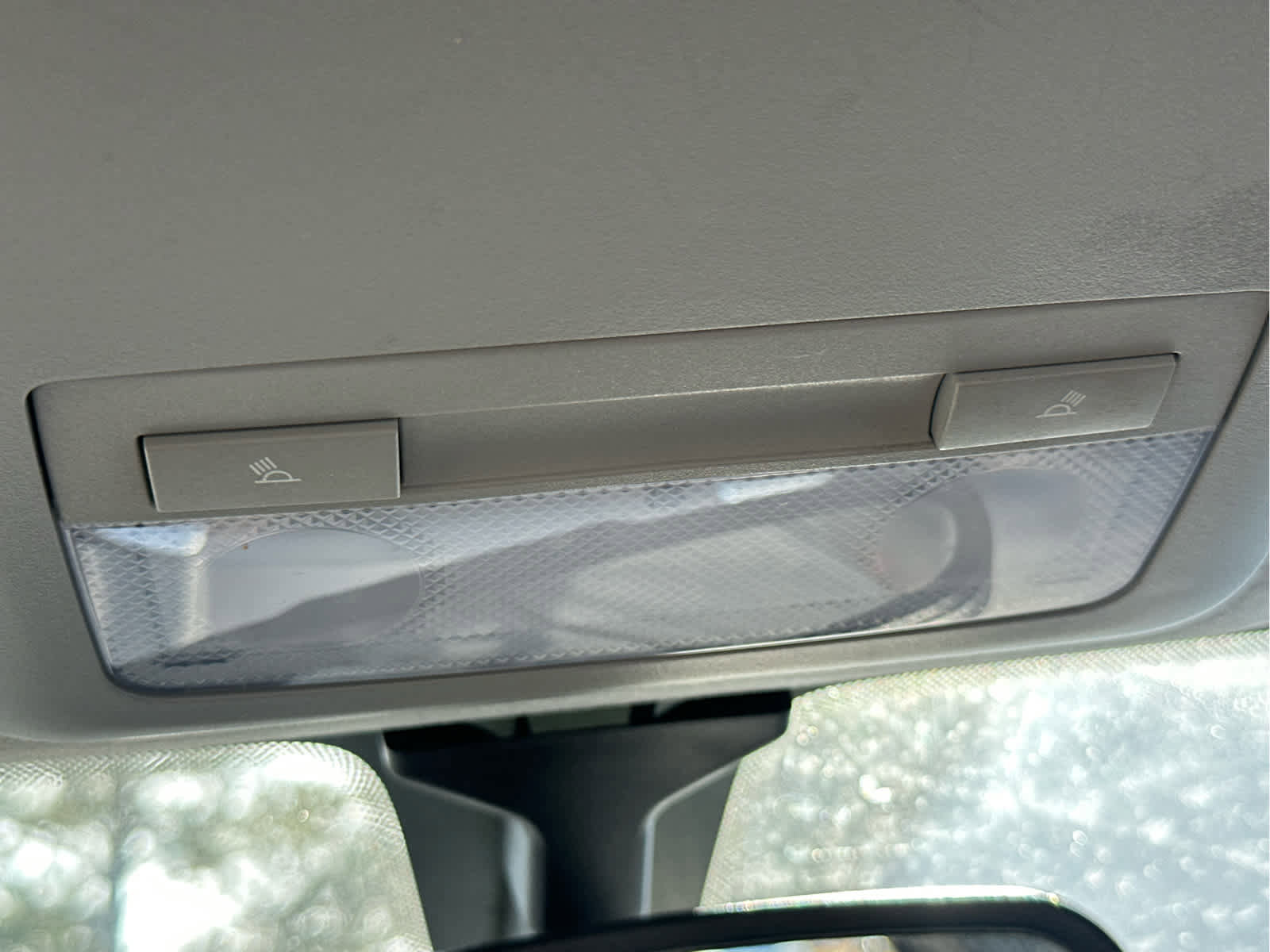 Used 2020 Chevrolet Sonic LT w/ Convenience Package image 36