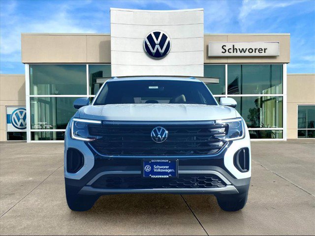 New 2026 Volkswagen Atlas Cross Sport SE image 6