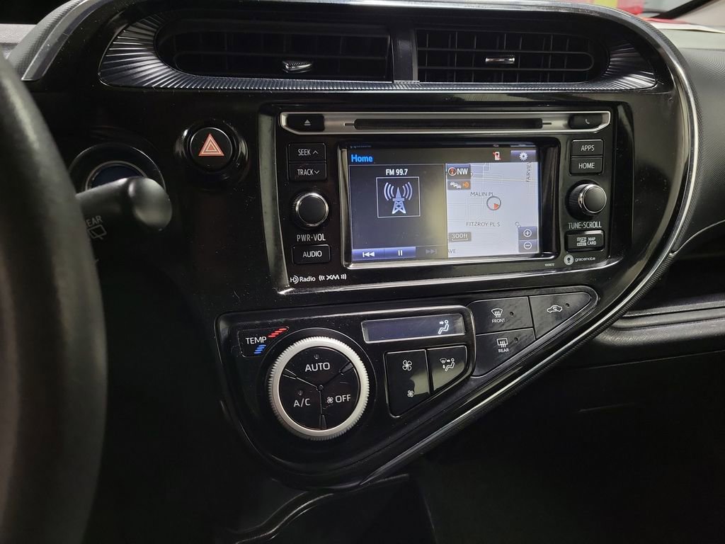 Used 2019 Toyota Prius C FWD image 14