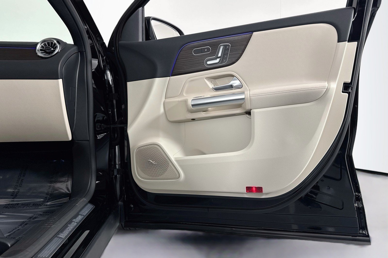 Certified 2026 Mercedes-Benz GLA 250 image 25