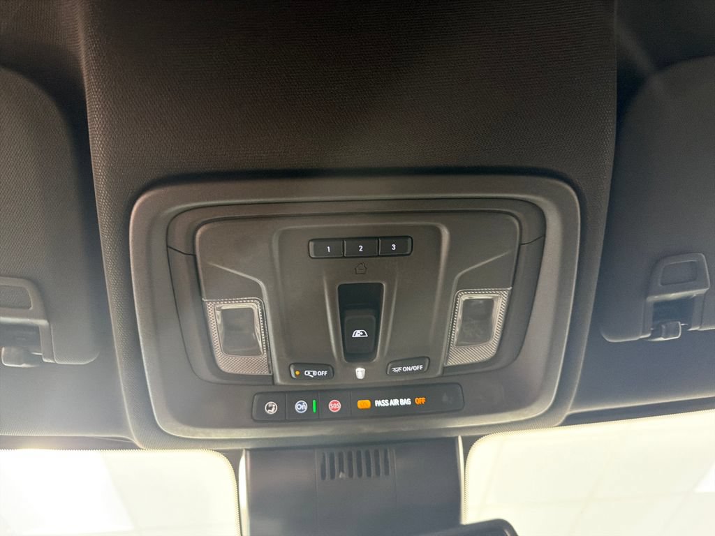 New 2026 GMC Sierra 2500 SLT AWD/4WD image 15