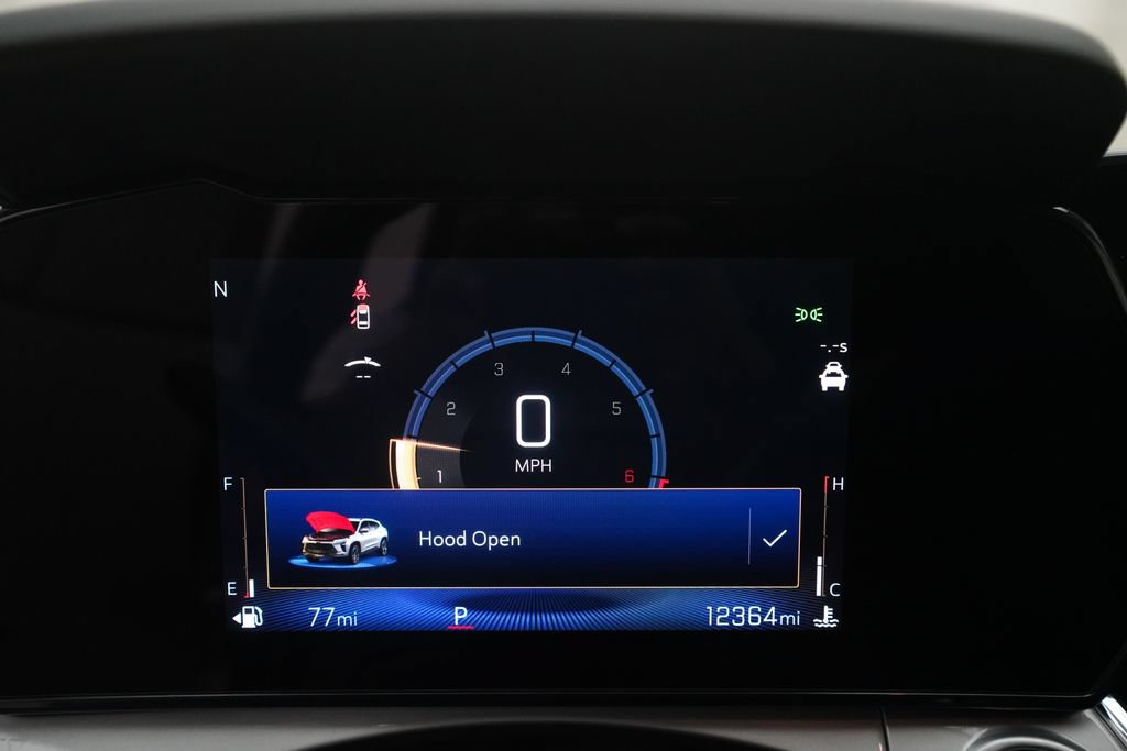 Used 2024 Chevrolet Trax LT w/ Driver Confidence Package FWD image 14
