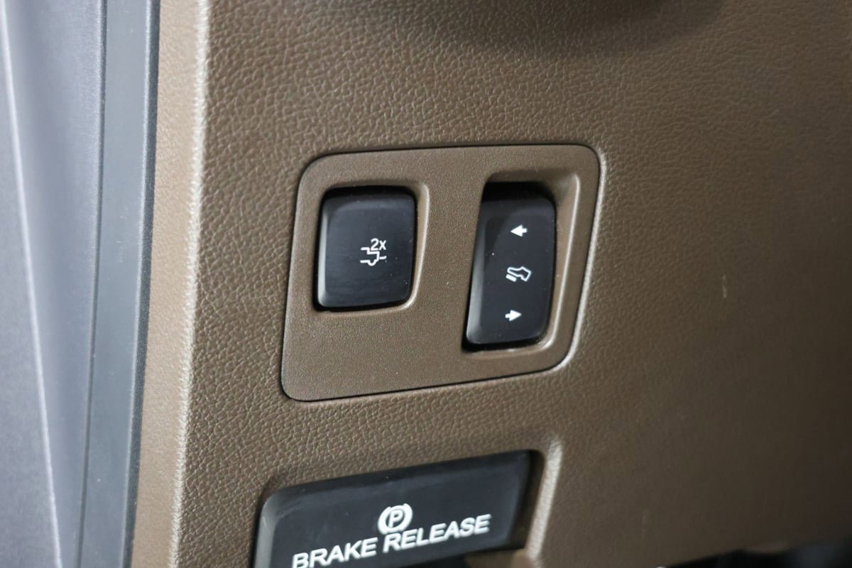 Used 2022 Ford F250 King Ranch w/ King Ranch Ultimate Package AWD/4WD image 27