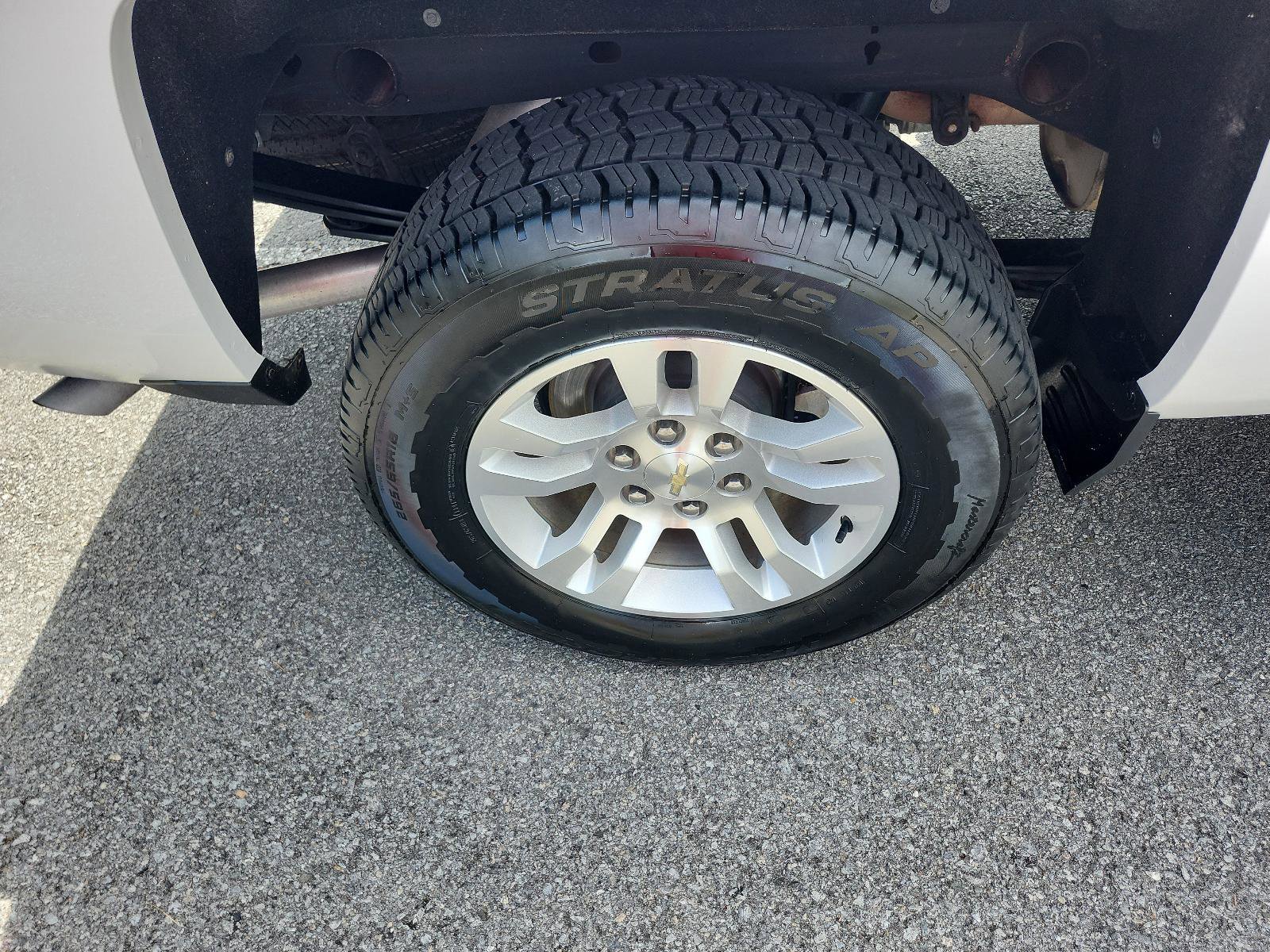 Used 2017 Chevrolet Silverado 1500 LTZ AWD/4WD image 7