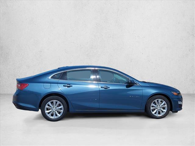 Used 2025 Chevrolet Malibu LT FWD image 4