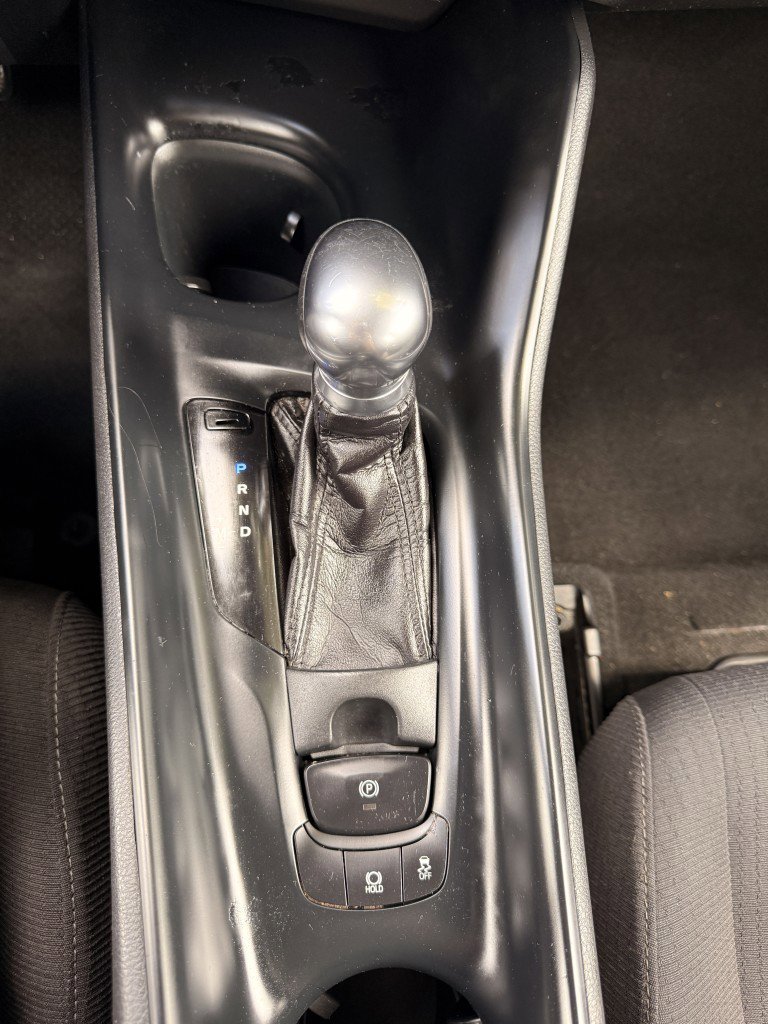 Used 2018 Toyota C-HR XLE FWD image 27