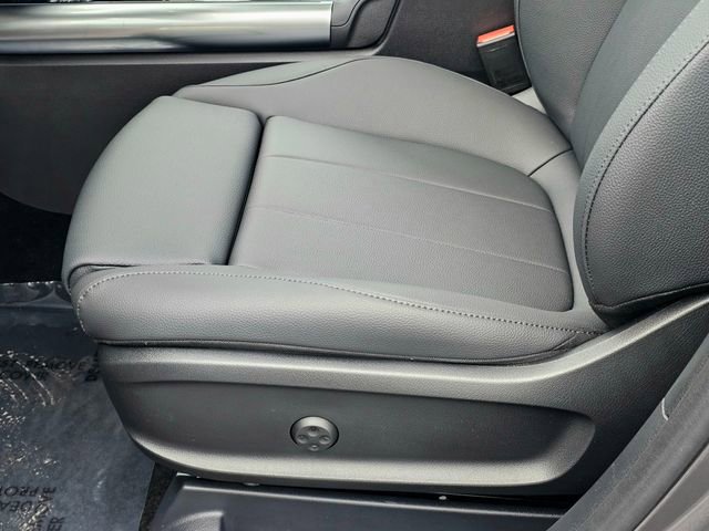 New 2026 Mercedes-Benz GLA 250 4MATIC image 18