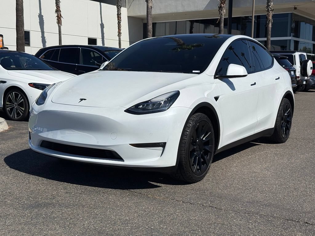 Used 2022 Tesla Model Y Long Range AWD/4WD image 10