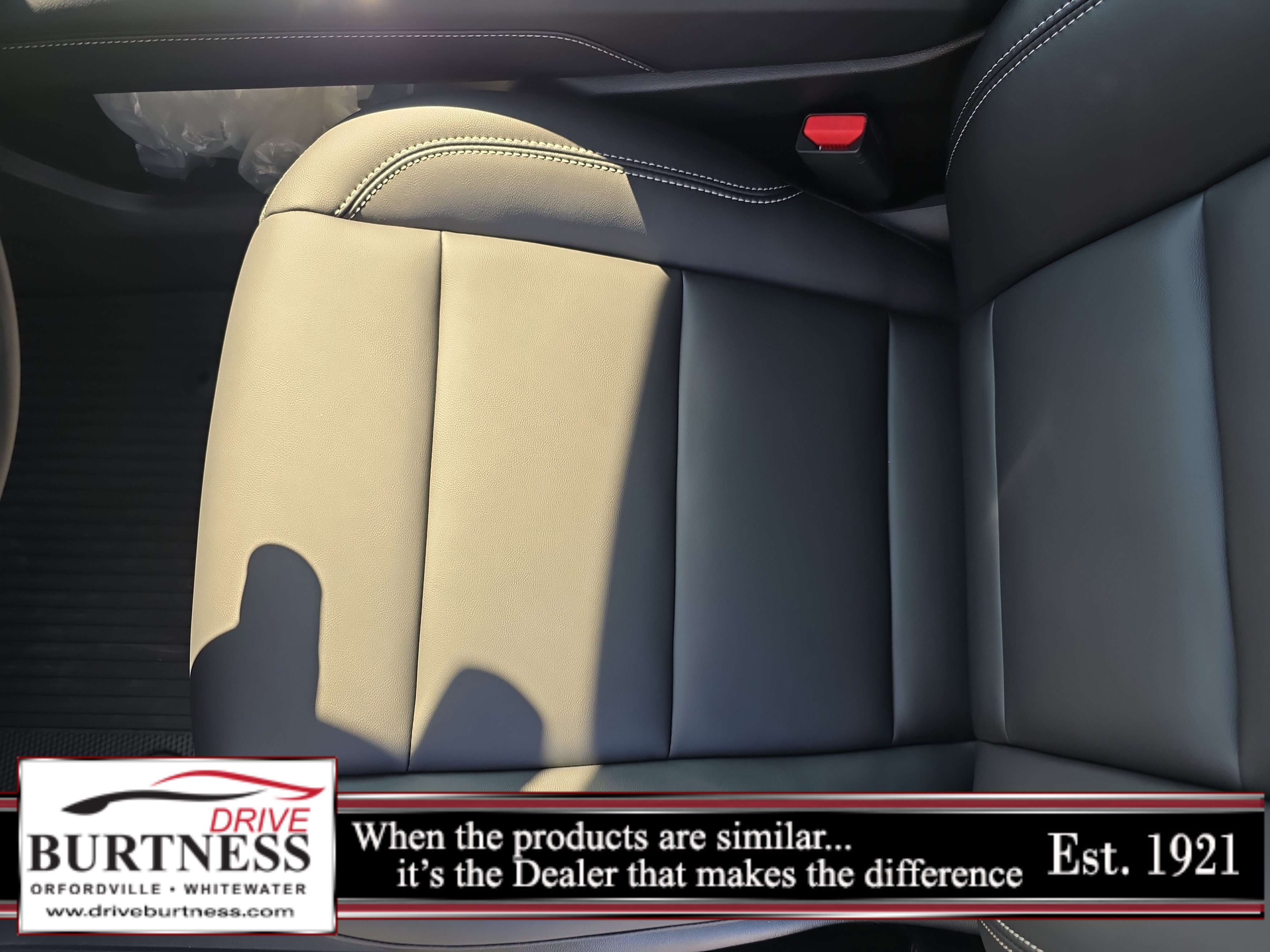 New 2026 GMC Acadia Elevation w/ Elevation Premium Package image 16