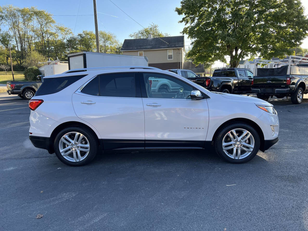Used 2019 Chevrolet Equinox Premier image 4