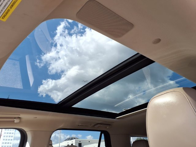 Used 2022 Lincoln Navigator L Reserve AWD/4WD image 10