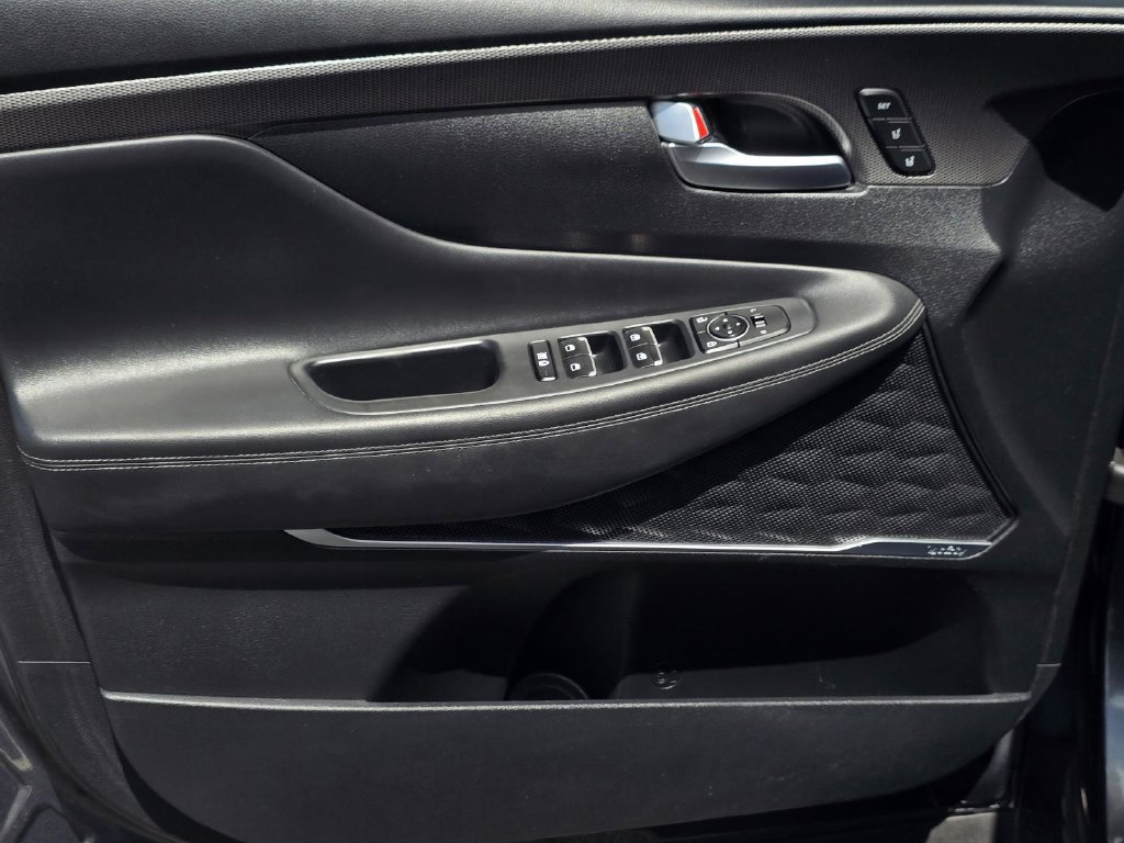 Used 2020 Hyundai Santa Fe Limited FWD image 10