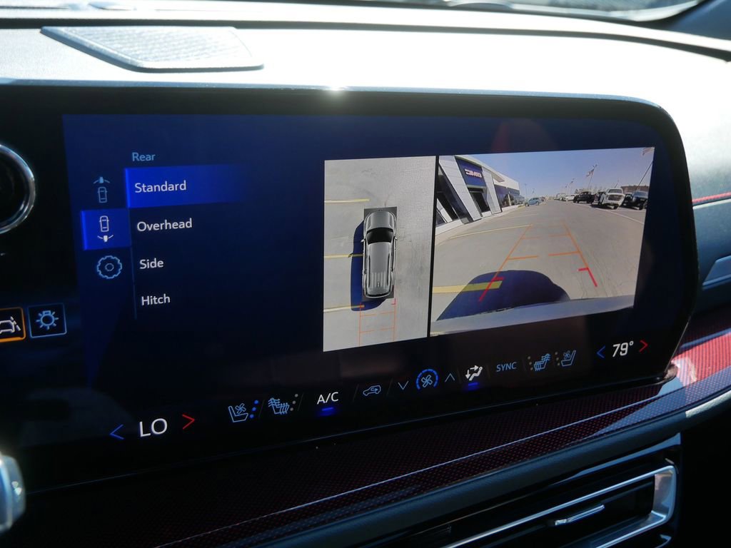 Used 2025 Chevrolet Traverse RS w/ LPO, Floor Liner Package AWD/4WD image 34