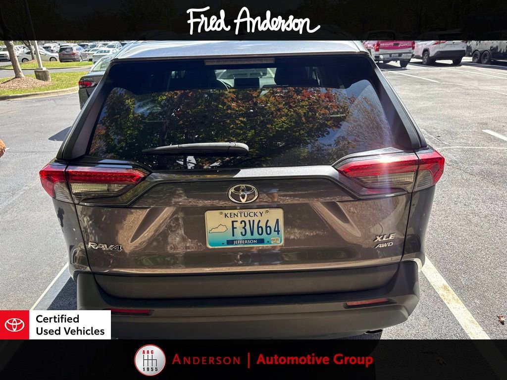 Used 2024 Toyota RAV4 XLE image 15