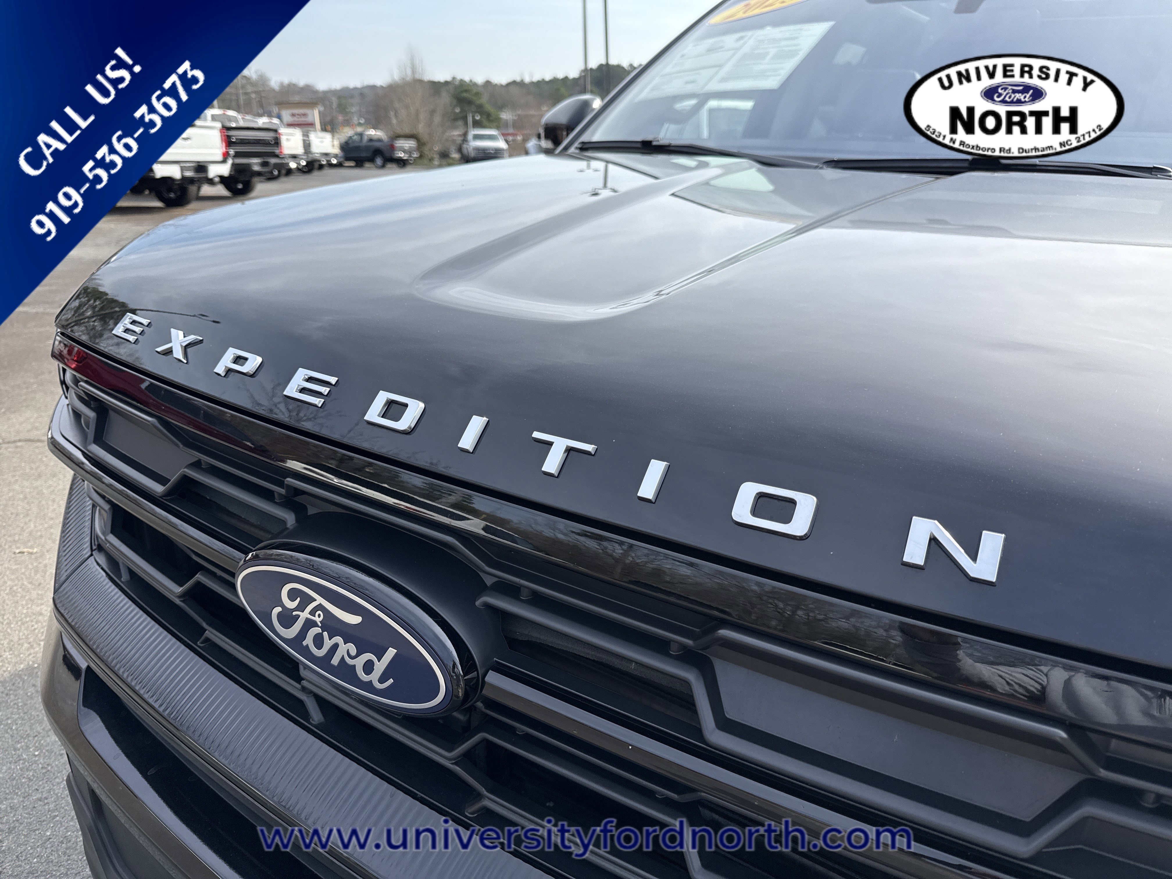 Used 2025 Ford Expedition Active image 10