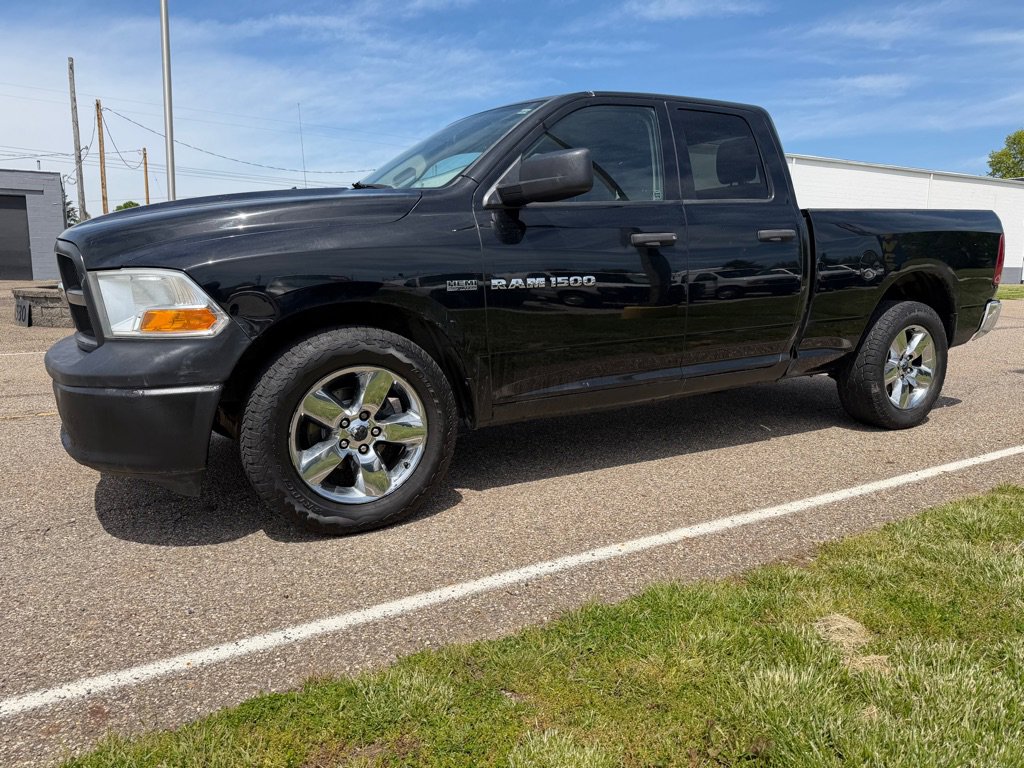 Used 2012 RAM 1500 ST w/ ST Popular Equipment Group AWD/4WD image 2