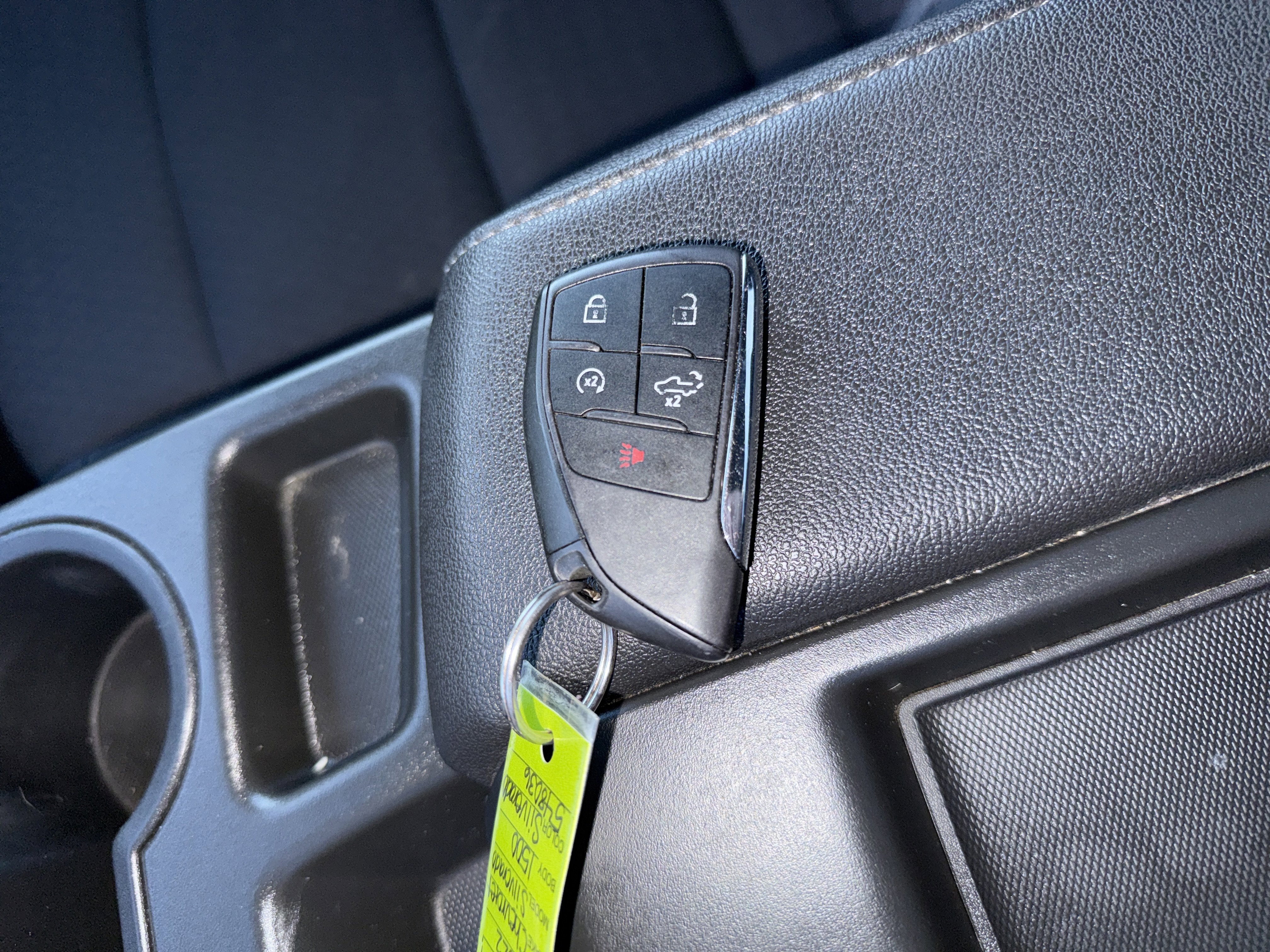 Used 2022 Chevrolet Silverado 1500 LT image 24