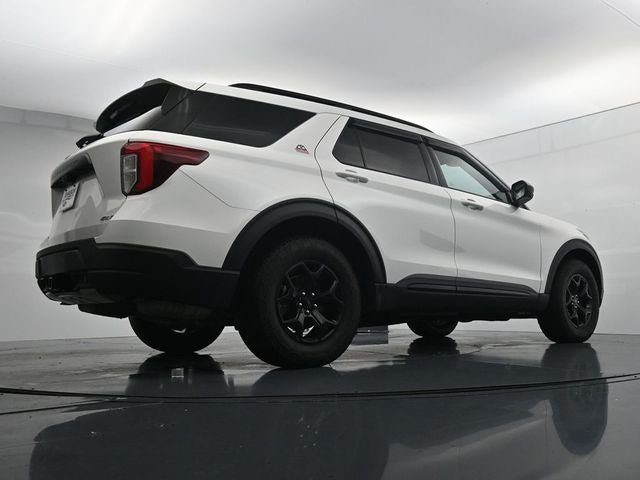 Used 2024 Ford Explorer Timberline w/ Timberline Technology Package AWD/4WD image 39