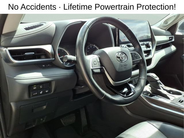 Used 2022 Toyota Highlander Limited AWD/4WD image 13