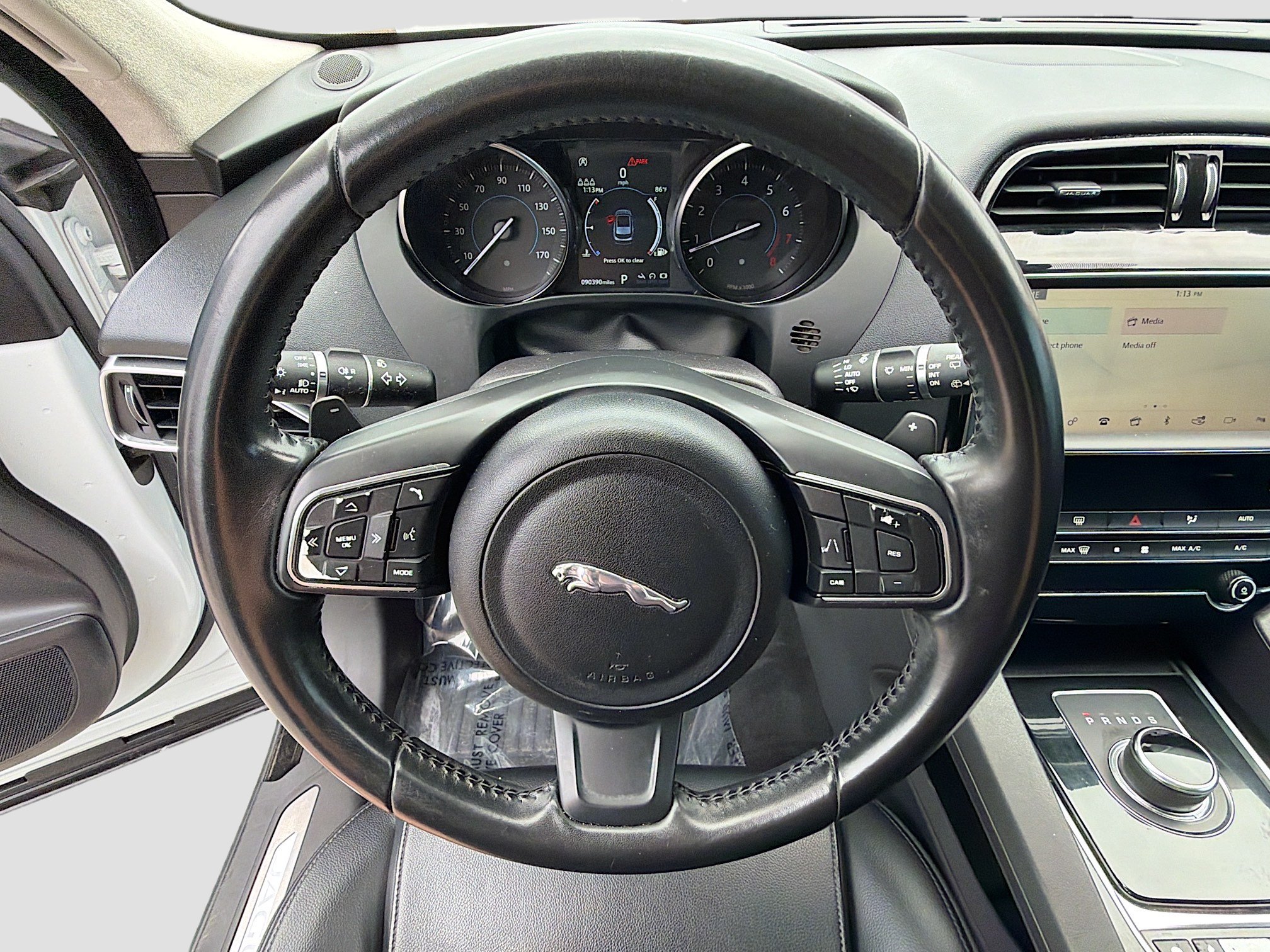 Used 2020 Jaguar F-PACE AWD/4WD image 36